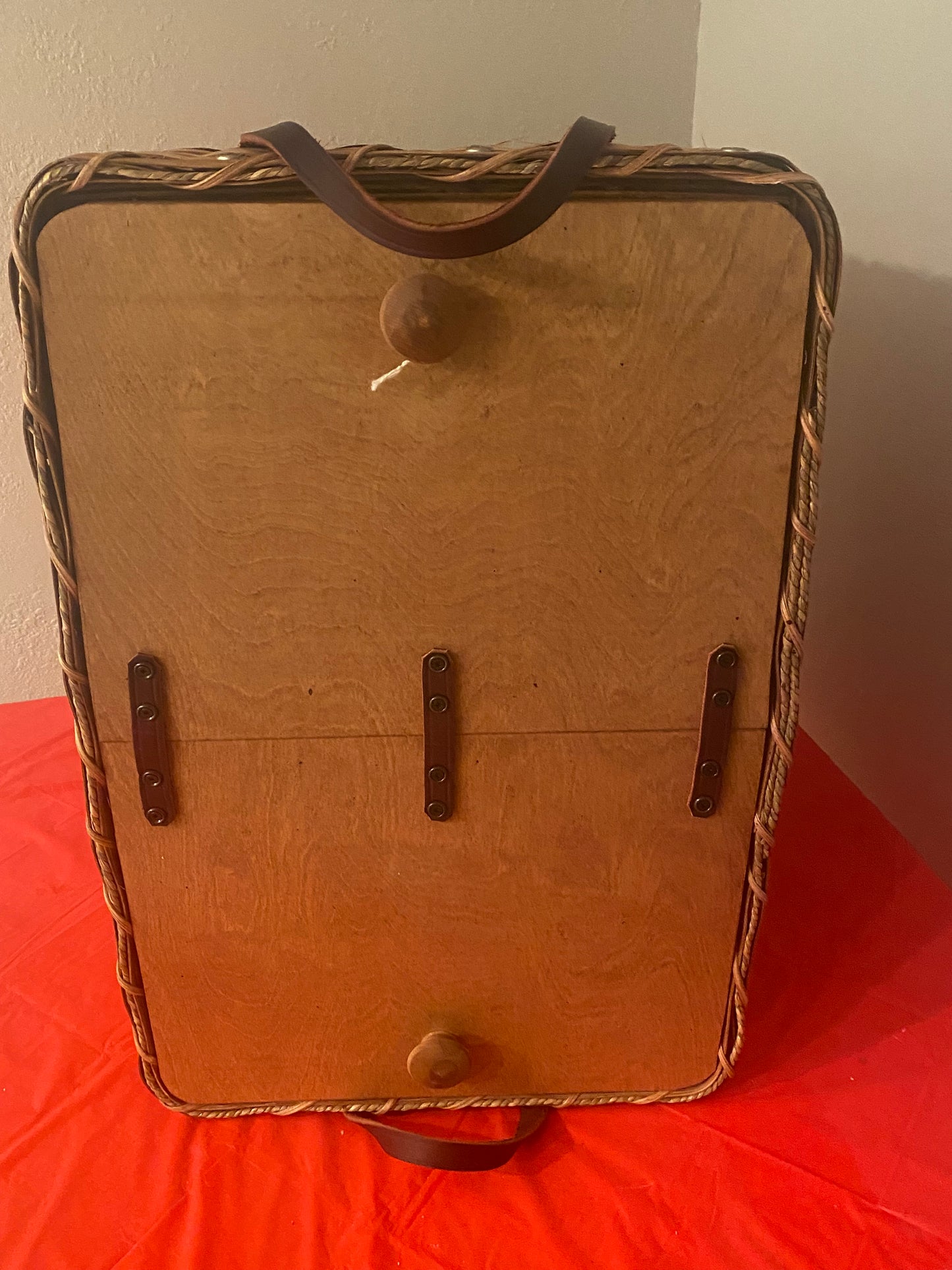 Hamper laundry basket