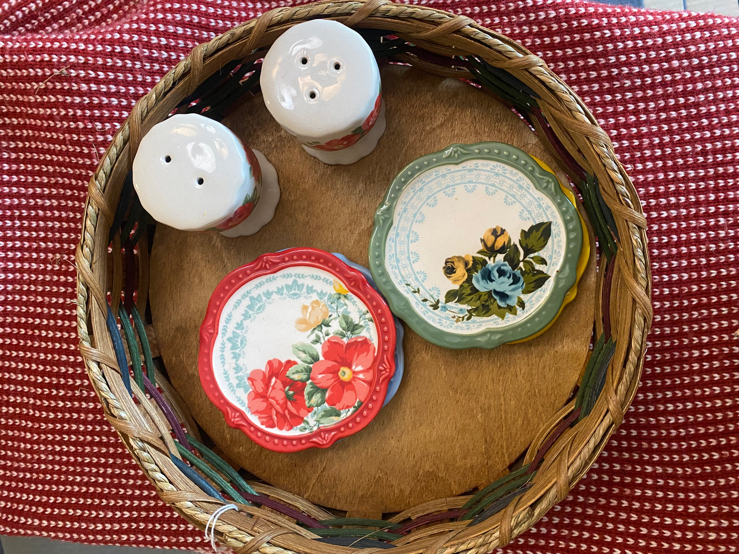 Lazy Susan Basket